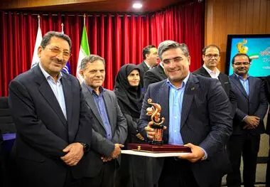 تقدیر وزیر صمت از مدیرعامل گروه صنعتی ایران ترانسفو