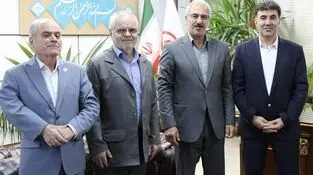بازدید مشاوران رئیس بنیادشهید و امورایثارگران از صندوق قرض‌الحسنه شاهد
