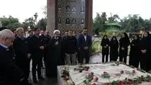 در آستانه سالروز وفات حضرت ام‌البنین(س) و گرامی‌داشت مقام مادران شهدا برگزار شد؛
گرامی داشت سالروز خاکسپاری شهدای گمنام فولاد خوزستان