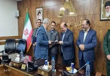 
کریم‌نژاد: در توسعه معادن البرز مرکزی ایمپاسکو به اهداف کلان اقتصادی پایبند است