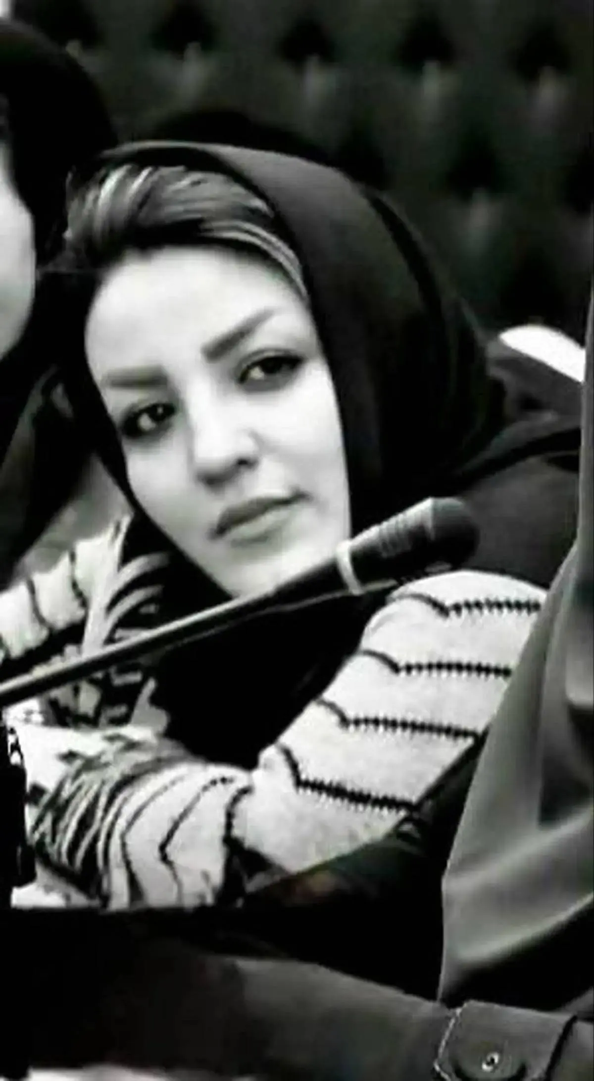 سایه‌ای که از درون می‌بلعد