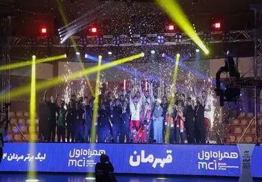 عطایی: کار کردن در مجموعه میدکو برای من افتخار است

