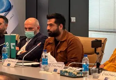 صدقی، مدیر روابط عمومی میلی گلد در نشست دومین همایش ملی رمز آتی اعلام‌کرد:
مسئول صدور مجوزهای پلتفرم‌های طلا، اتحادیه کسب و کارهای مجازی است