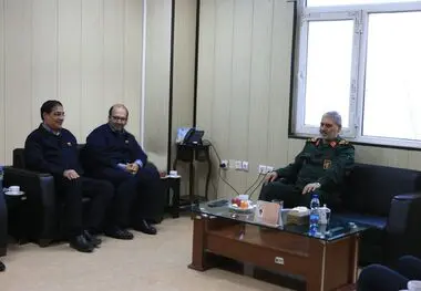 در آستانه هفته بسیج و در راستای افزایش تعامل سازنده رقم خورد؛ دیدار مدیرعامل شرکت فولاد خوزستان و هیات همراه با فرمانده سپاه حضرت ولی‌عصر (عج) 