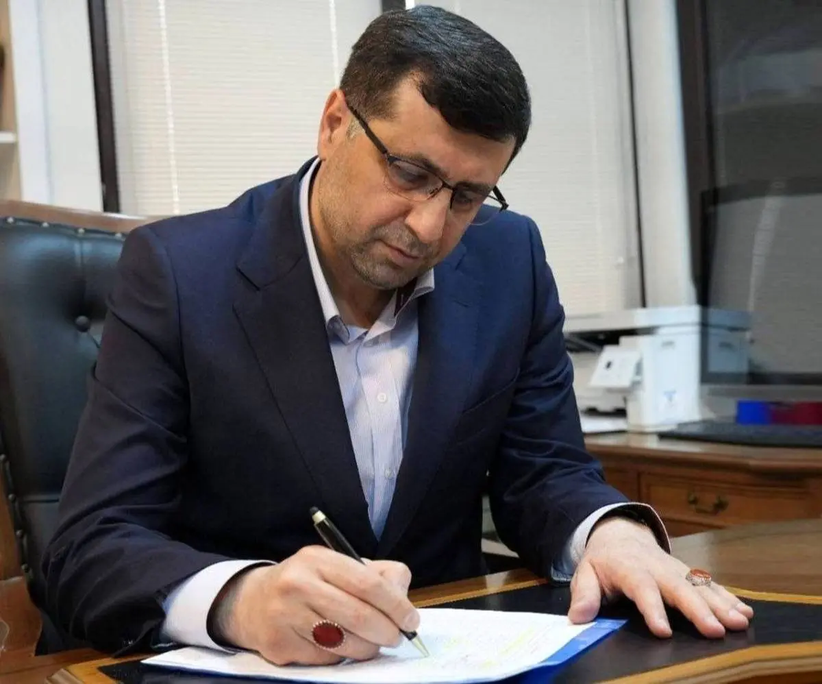 ایران در چهارراه تجارت جهانی؛
گذار از اقتصاد نفتی