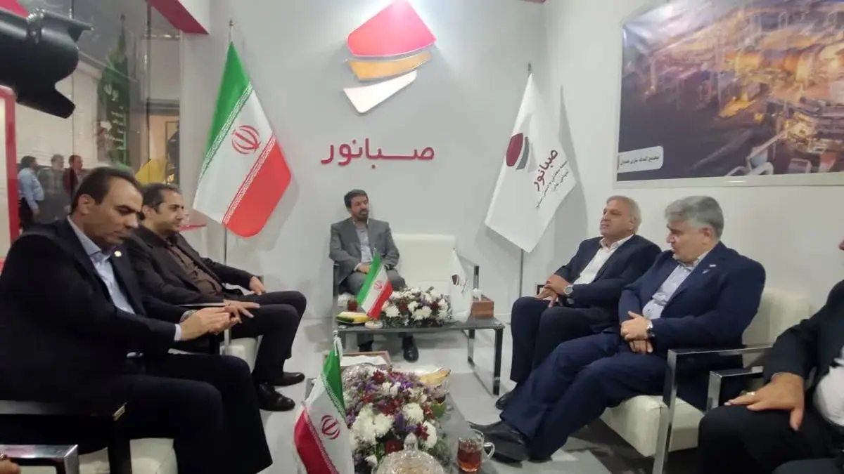 بازدید نماینده مردم اسدآباد در مجلس، رئیس هیأت عامل ایمیدرو و استاندار همدان از غرفه صبانور