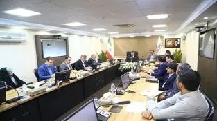 ایمیدرو و ایدرو کارگروه مشترک ساخت دامپتراک تشکیل دادند
