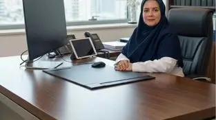  معرفی دکتر مینا قاسمی، کارآفرین و بنیان‌گذار برند LizdaQueen