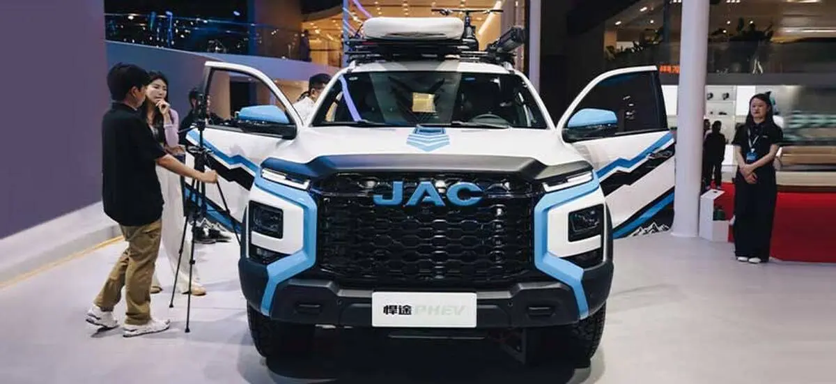 پلتفرم‌های نوین جک موتورز در نمایشگاه شانگهای 2025
