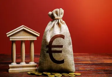 حذف چهار صفر طلوع دوباره پول ملی یا سراب اقتصادی؟