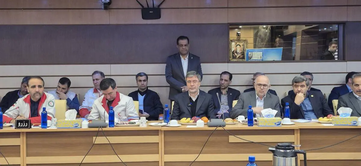 علی جباری در نشست همکاری های مشترک با جمعیت هلال احمر تاکید کرد؛
ائتلاف ملی برای خدمت به مردم؛ بیمه ایران حامی راهبردی هلال‌احمر