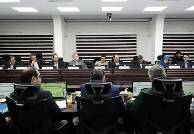 دولت چهاردهم با مرکز آمار ایران دستوری برخورد نمی‌کند / مرکز آمار ایران باید با استقلال وظایف خود را انجام دهد / دخالت بی‌مورد مسئولان باعث می‌شود میان جوانان و ارزش‌ها و نمادهای ملی فاصله بیافتد /نباید برای خوشایند یک مسئول یا دستگاه آمار تولید کنیم/ مرک