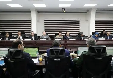 دولت چهاردهم با مرکز آمار ایران دستوری برخورد نمی‌کند / مرکز آمار ایران باید با استقلال وظایف خود را انجام دهد / دخالت بی‌مورد مسئولان باعث می‌شود میان جوانان و ارزش‌ها و نمادهای ملی فاصله بیافتد /نباید برای خوشایند یک مسئول یا دستگاه آمار تولید کنیم/ مرک