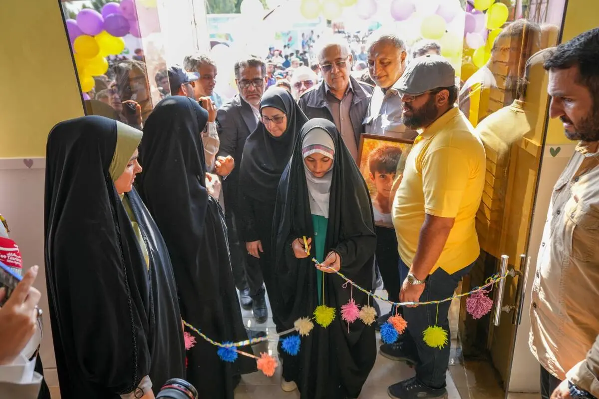 با پشتیبانی فولاد هرمزگان و همت گروه جهادی هدهد انجام شد؛ افتتاح مدرسه شجره طیبه میناب