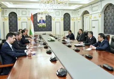 در دیدار وزیر صمت با نخست‌وزیر تاجیکستان مطرح شد؛ 
هدف‌گذاری تجارت یک میلیارد دلاری و ایجاد کارخانجات مشترک