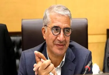 نقدینگی اگر راه را گم کند، تولید زمین‌گیر می‌شود
