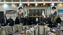 نشست صمیمی اصحاب رسانه با دکتر بادکوبه، رئیس هیات مدیره و سرپرست شرکت آلومینای ایران

