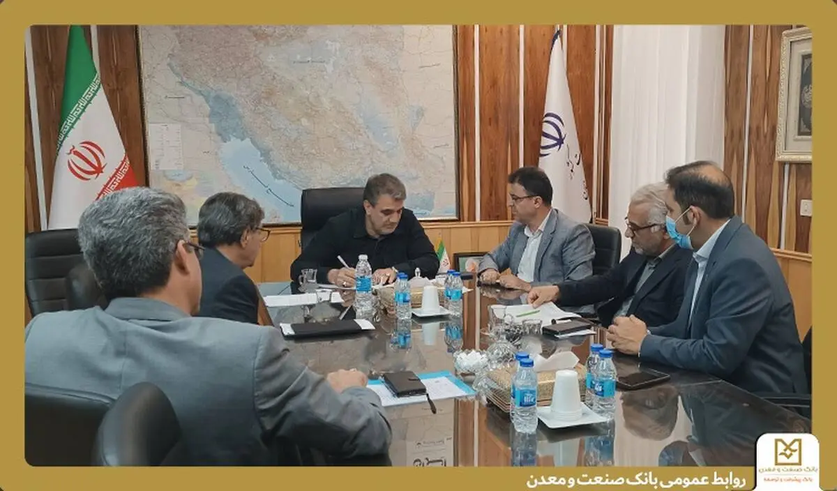 استاندار سمنان از نقش‌آفرینی بانک صنعت و معدن در حمایت از تولید و اشتغال تقدیر کرد
