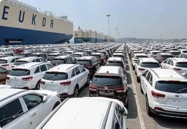 بازگشت تعرفه خودروهای وارداتی به رقم پیشنهادی وزارت صمت/ خودروهای اقتصادی با تعرفه ۲۰ درصد وارد می‌شود  