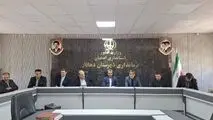 فرماندار دهاقان بر نقش آفرینی مؤثر بانک مسکن در خانه دار شدن مردم تاکید کرد
