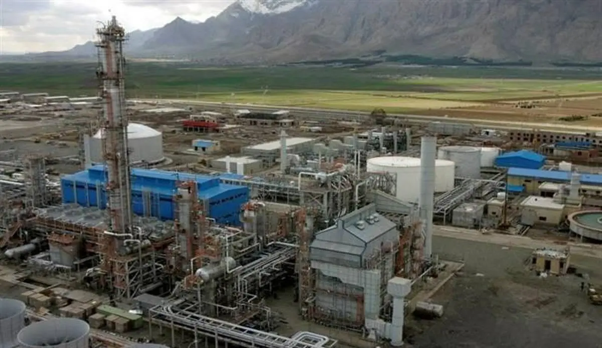 «جهان اقتصاد» گزارش می دهد 
امضا پشت درِ بحران؛ روزهای پرتنش در پتروشیمی کرمانشاه

