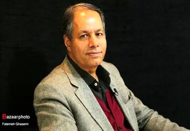 "کشتی طوفان ‌زده انرژی خورشیدی"