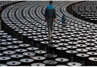 «جهان اقتصاد» گزارش می دهد 
طلای سیاه زیر سایه تعرفه و دیپلماسی