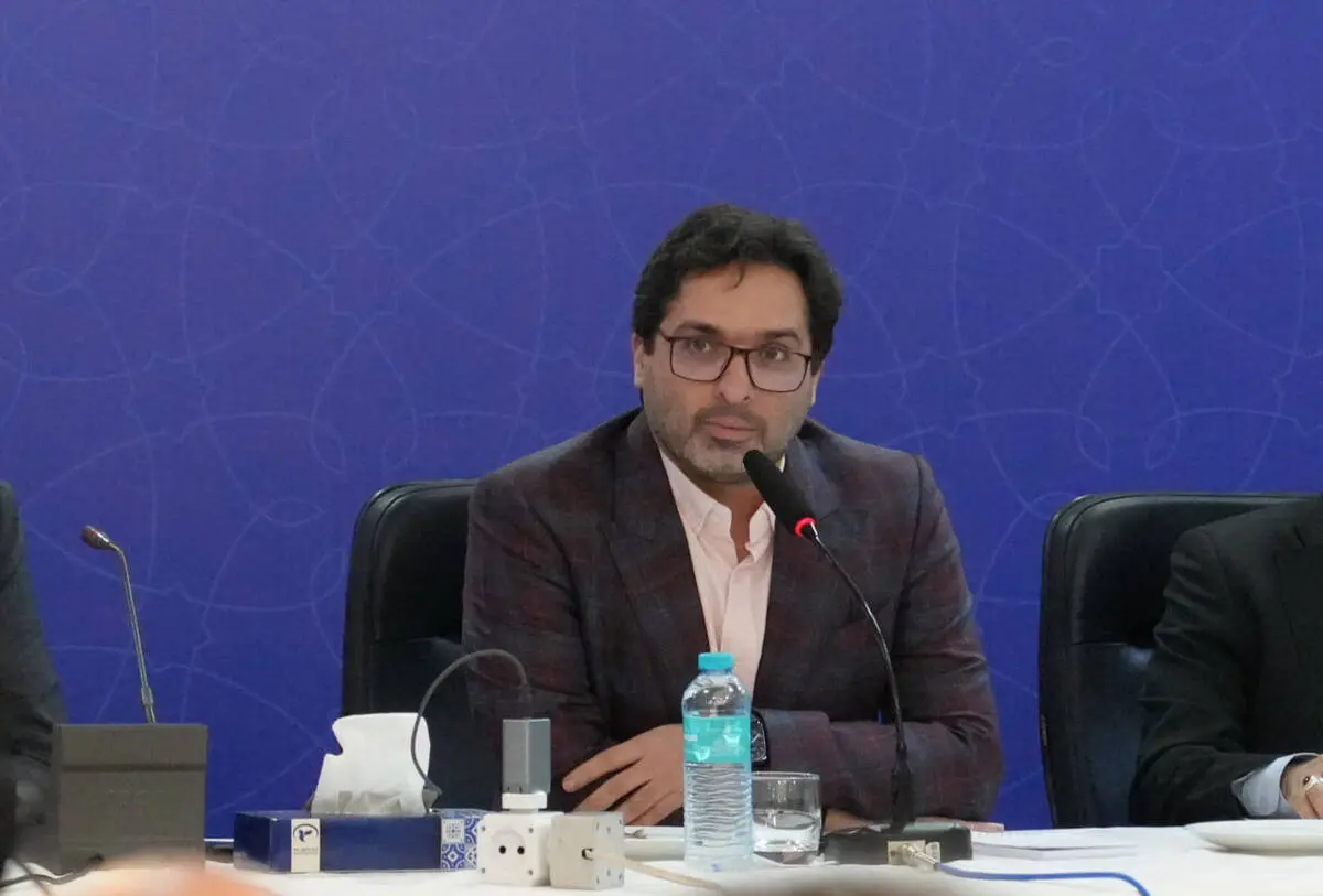 مدیرعامل شرکت فولاد هرمزگان: آینده فولاد هرمزگان با ترکیب استانداردهای بین‌المللی و رویکرد صادراتی تعریف می‌شود