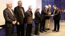بالاترین سطح جایزه نوزدهمین جشنواره ملی انتشارات روابط عمومی به فولاد مبارکه رسید