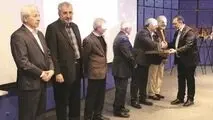 بالاترین سطح جایزه نوزدهمین جشنواره ملی انتشارات روابط عمومی به فولاد مبارکه رسید