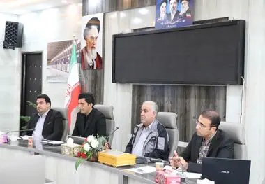 با حضور سرپرست شرکت آلومینای ایران؛ نشست های تخصصی بررسی چالش ها و گلوگاه های تولید با هدف ارتقاء بهره‌وری و تحقق تولید پایدار برگزار شد.