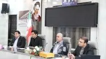 با حضور سرپرست شرکت آلومینای ایران؛ نشست های تخصصی بررسی چالش ها و گلوگاه های تولید با هدف ارتقاء بهره‌وری و تحقق تولید پایدار برگزار شد.