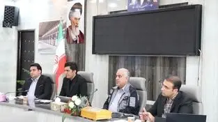با حضور سرپرست شرکت آلومینای ایران؛ نشست های تخصصی بررسی چالش ها و گلوگاه های تولید با هدف ارتقاء بهره‌وری و تحقق تولید پایدار برگزار شد.