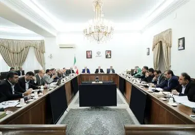 تصویب چهار طرح مهم ملی عمرانی و توسعه‌ای تنها در یک جلسه نشانگر وفاق، همکاری و هماهنگی بدنه دولت است/ باید معضل پسماند سه استان شمالی کشور در دولت چهاردهم حل شود/ توصیه دکتر عارف به صداوسیما و رسانه‌ها در خصوص فرهنگ‌سازی در زمینه مدیریت پسماند