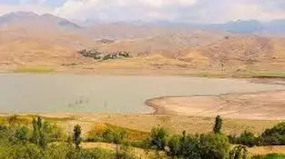 ذخیره آب ۵ سد کشور به زیر ۱۰ درصد رسید