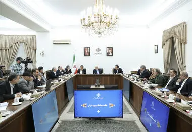 دکتر عارف: ستادی در دولت برای اجرایی شدن منویات رهبر معظم انقلاب تشکیل می‌شود/حمایت‌های رهبر معظم انقلاب از دولت سرمایه‌ای بزرگ برای دولتمردان است/برگزاری نمایشگاه پاییزه لوازم‌التحریر از هفته جاری/ مرحله جدید کالابرگ الکترونیکی برای سه دهک از جامعه به زو