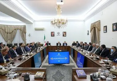 علم و فناوری در جایگاه اصلی خود قرار نگرفته است/ ارتباط دانشگاه با صنعت باید تقویت شود/ اقتصاد دیجیتال در اولویت دانشگاه ها قرار گیرد/ اکثر درآمدها صرف امور جاری می شود/ لزوم تجدیدنظر در اداره دانشگاه ها