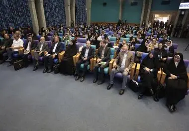 همایش بین‌المللی «نقش جهان، نقش زنان» برگزار شد
آغاز حرکت ملی بانوان کارآفرین از اصفهان