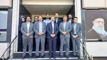 سفر سرپرست منطقه مرکز کشور به شهرستان کاشان و دیدار با پرسنل شعبه و مسئولین بنیاد شهید این شهرستان ؛
