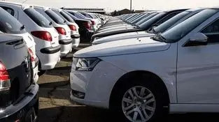 قیمت‌سازی با آگهی‌های غیرواقعی بازار خودرو را بهم می‌ریزد