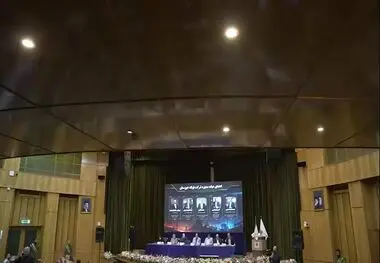برای نخستین‌بار در یک نشست عمومی؛ روایت مدیرعامل فولاد خوزستان از واقعیت‌های یک سال سرنوشت‌ساز