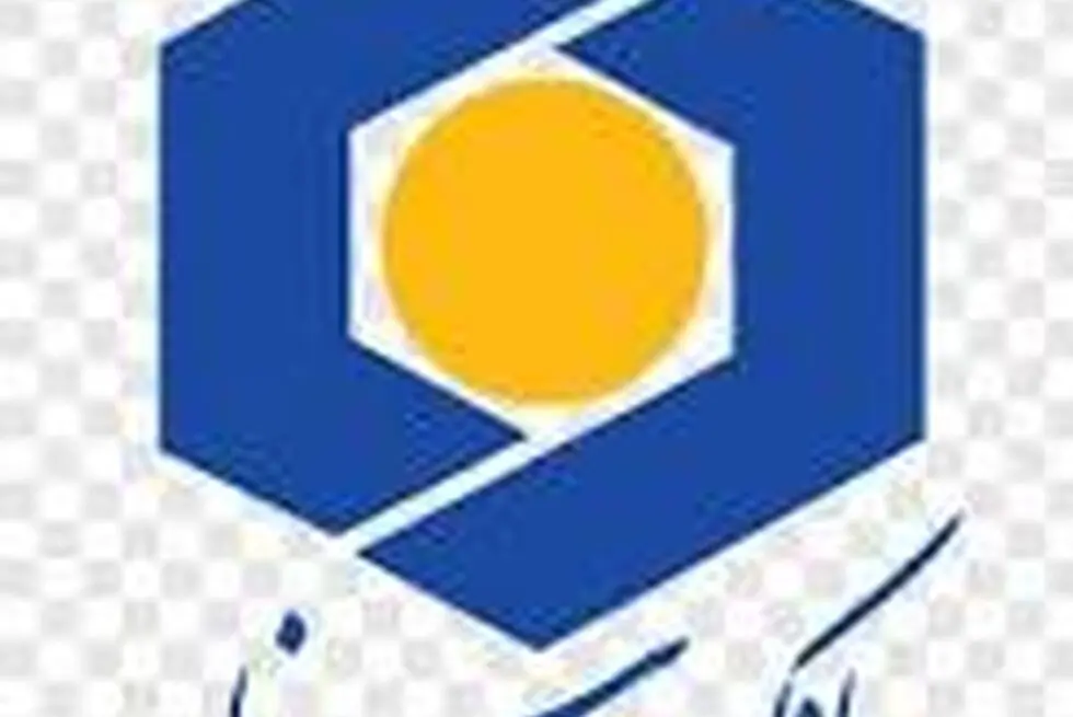رشد 72 درصدی درآمدهای کارمزدی بانک سینا در تابستان 1405