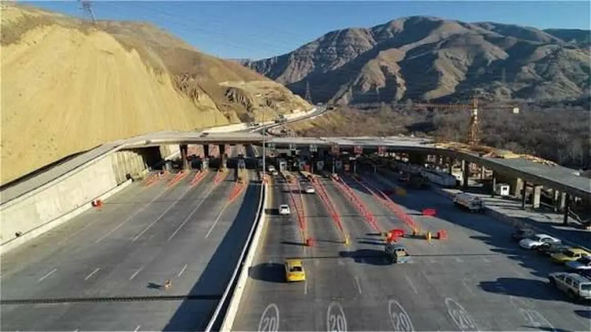 جهان اقتصاد گزارش می دهد؛
سایه افزایش 60 درصدی عوارض بر جاده‌های ناایمن
