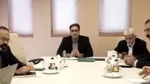 رئیس هیات مدیره انجمن طلا وجواهر اصفهان عنوان کرد :

در صنعت طلا وجواهر اصفهان به عنوان قطب اصلی تولید طلای کشور است / در حوزه صادرات مصنوعات طلا، حدود ۹۹ درصد صادرات کشور از اصفهان انجام می‌شود