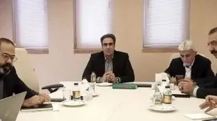 رئیس هیات مدیره انجمن طلا وجواهر اصفهان عنوان کرد :

در صنعت طلا وجواهر اصفهان به عنوان قطب اصلی تولید طلای کشور است / در حوزه صادرات مصنوعات طلا، حدود ۹۹ درصد صادرات کشور از اصفهان انجام می‌شود