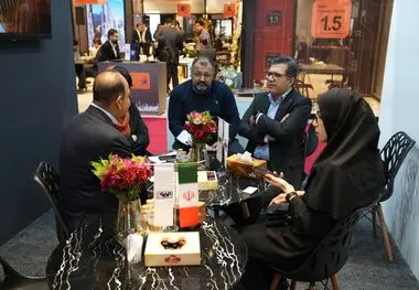 گزارش تصویری روز دوم حضور شرکت فولاد هرمزگان در نمایشگاه متافو