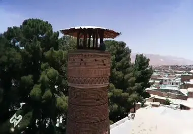 مسجد جامع کبیر نی‌ریز از کهن‌ترین مساجد ایران با قدمت ۱۳۰۰ ساله.