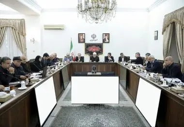  شیوه مدیریت اقتصادی کشور در جنگ ۱۲ روزه به عنوان الگو و مبنا قرار گیرد/قانون برنامه هفتم پیشرفت کشور برای شرایط عادی و نه وضعیت جنگی کشور نوشته شده است/ اجازه نمی‌دهیم دشمنان از جبهه اقتصادی به کشور آسیب برسانند/تاکید بر افزایش نظارت‌ها و برخورد با برخی 