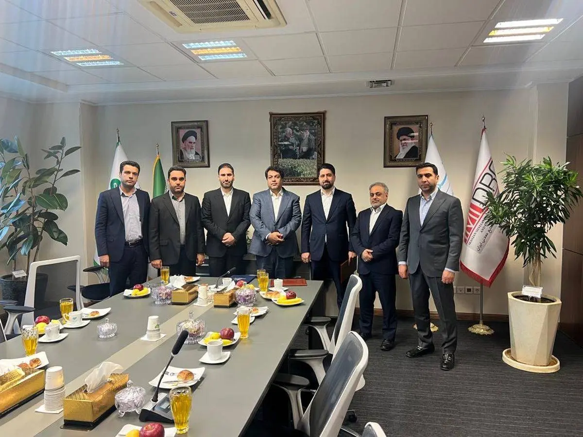معرفی مدیرعامل جدید فولاد غدیر نیریز/ احمدی» به جای «راحت» رفت