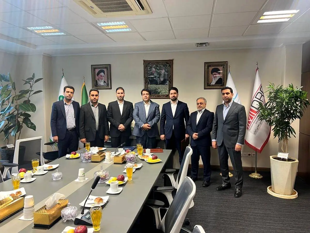 معرفی مدیرعامل جدید فولاد غدیر نی‌ریز/ احمدی» به جای «راحت» رفت